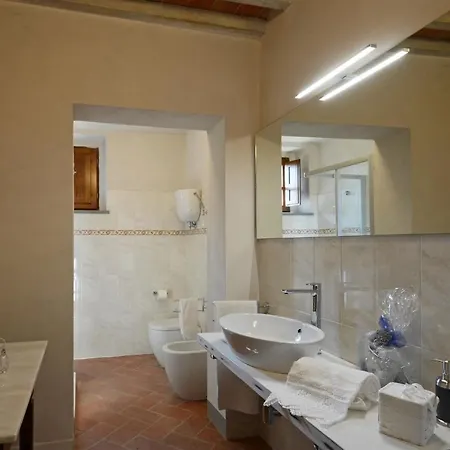 Villa Torre La Ripa 8 *