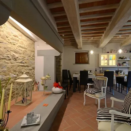 Βίλα Torre La Ripa 8, Emma