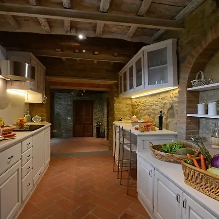 Torre La Ripa 8, Emma