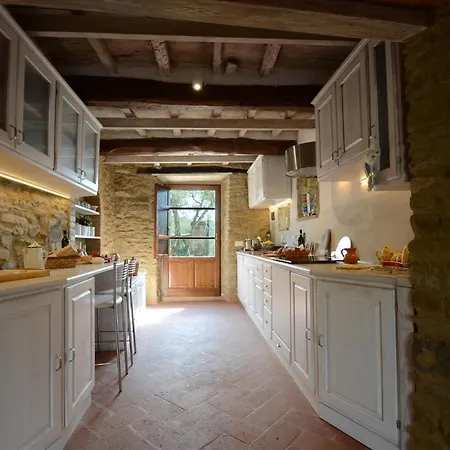 Villa Torre La Ripa 8 *