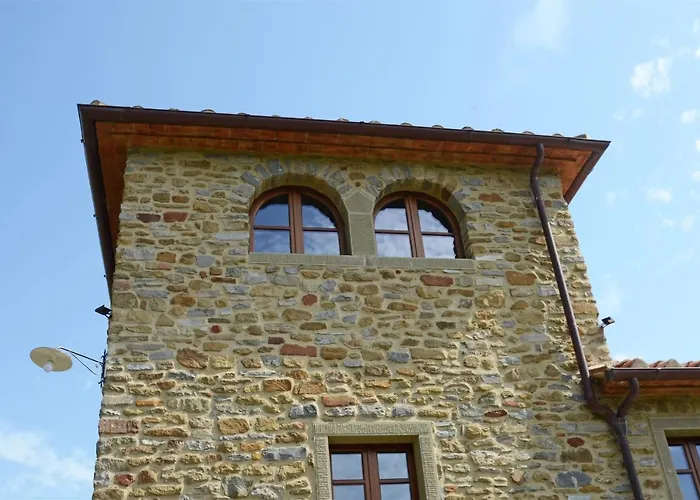 Torre La Ripa 8, Emma Cortona