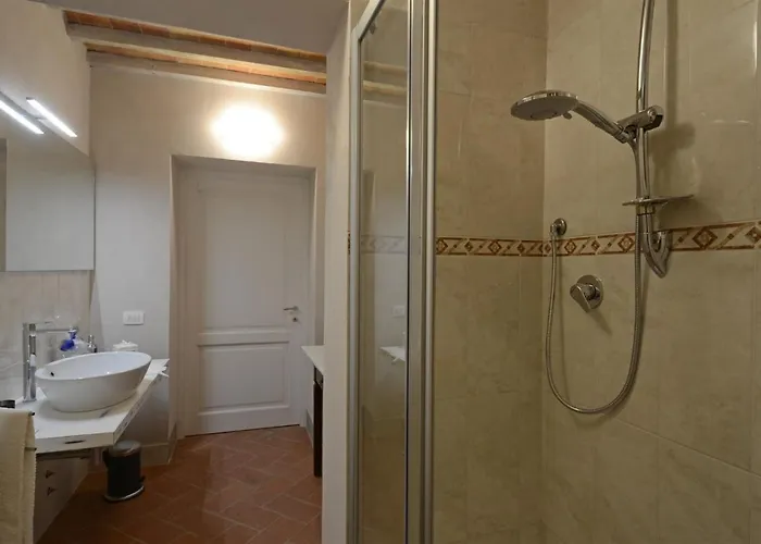 Torre La Ripa 8, Emma Cortona